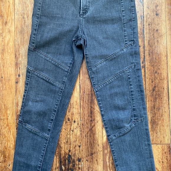 Express Stretch + Demin Perfect Size 4 Tall Super High Rise Skinny Jean - Picture 4 of 6